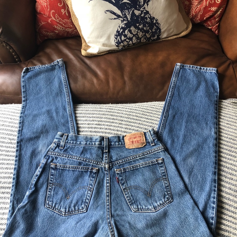{Levi’s} 550 Hi-Rise Mom Jeans - Picture 4 of 8